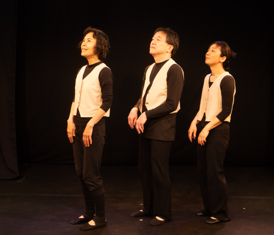 GOSADOU(娯作動)_舞台写真