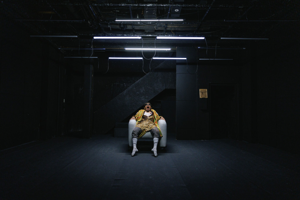 エンドゲーム_舞台写真