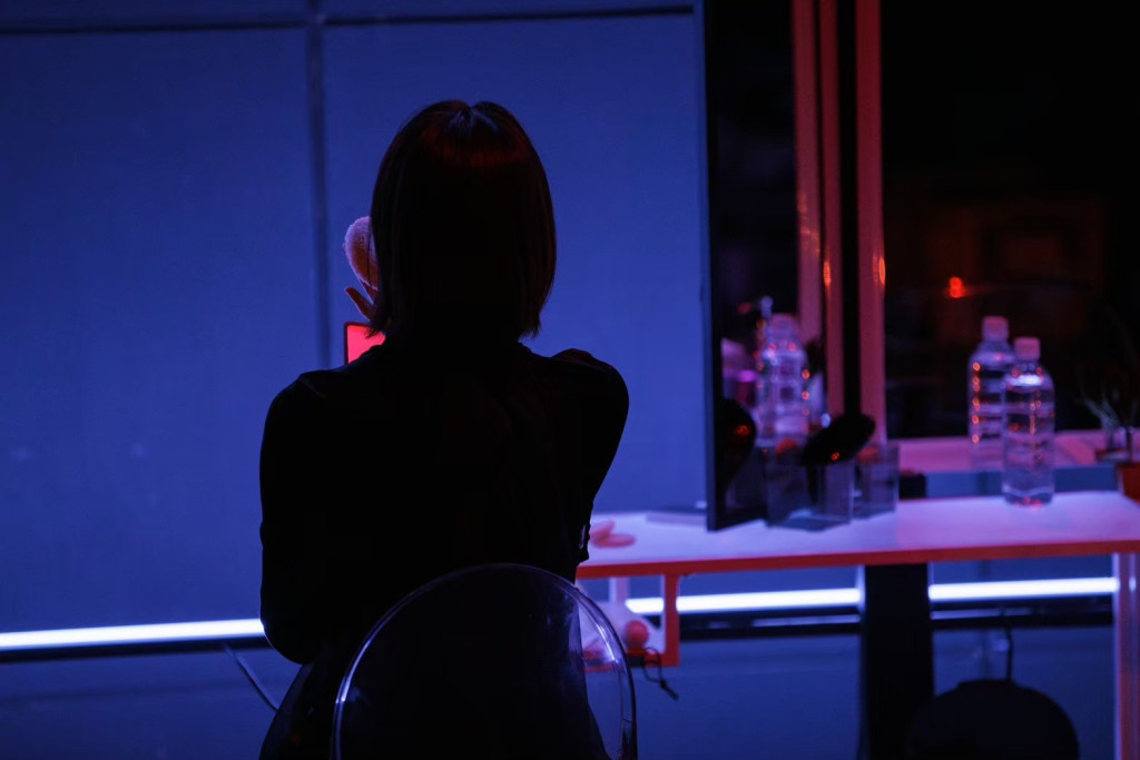 楽屋〜流れ去るものはやがてなつかしき〜_舞台写真