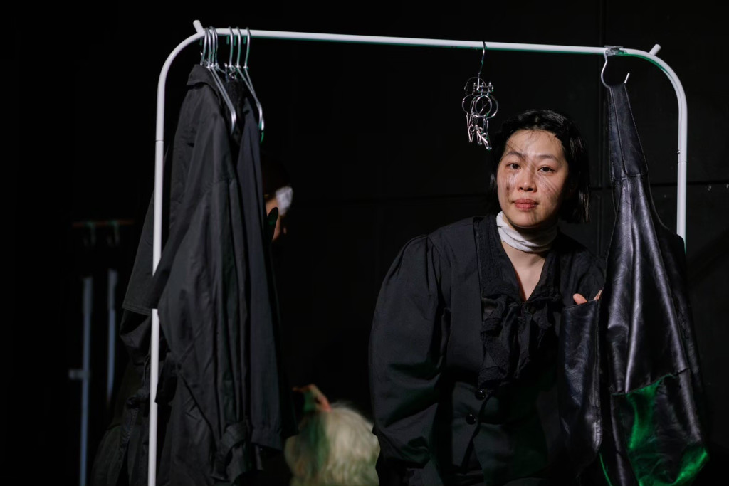 楽屋〜流れ去るものはやがてなつかしき〜_舞台写真