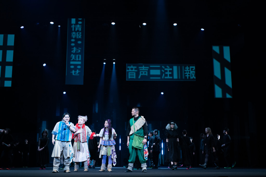 ろう者と聴者が遭遇する舞台作品「黙るな 動け 呼吸しろ」_舞台写真