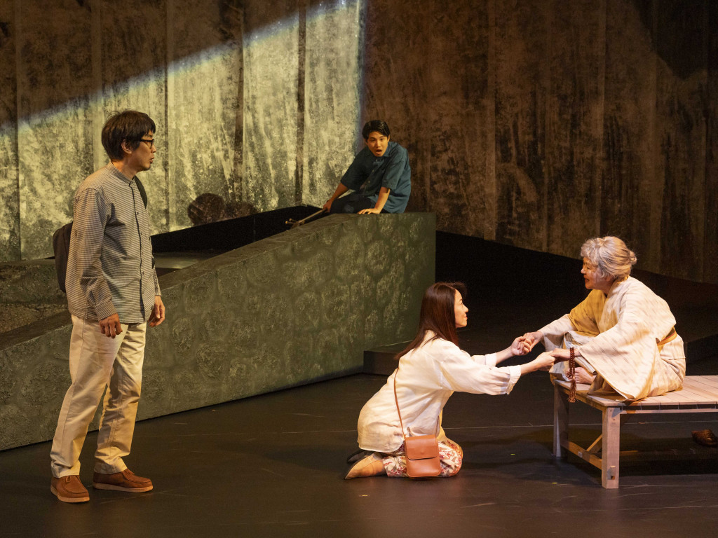 ライカムで待っとく_舞台写真