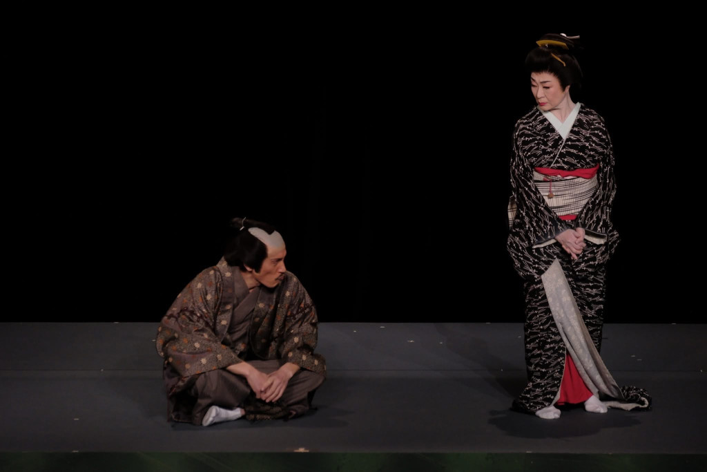 五瓣の椿_舞台写真