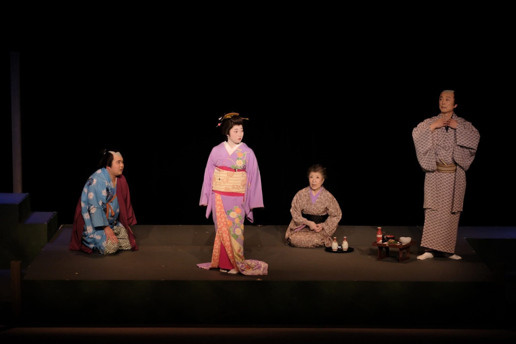 五瓣の椿_舞台写真