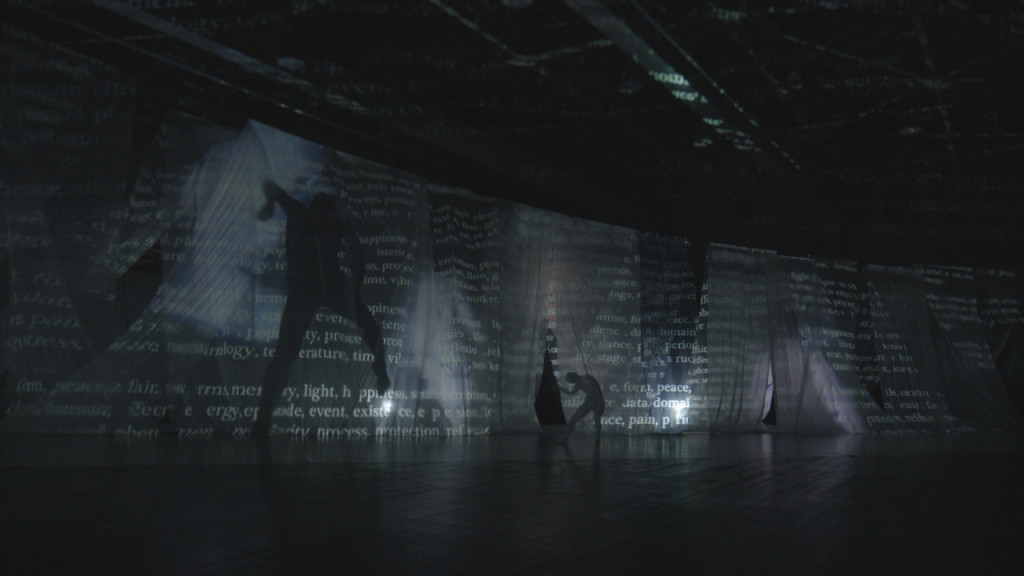 Xhiasma Project #002『transient X』_舞台写真