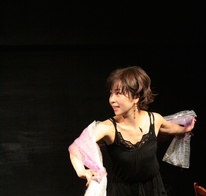 Le Moustique_舞台写真