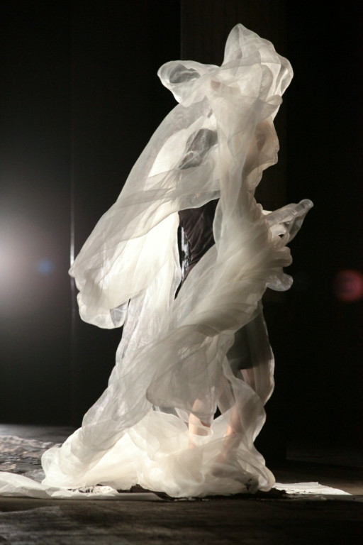 静（SHIZUKA)｜EPAD｜作品データベース