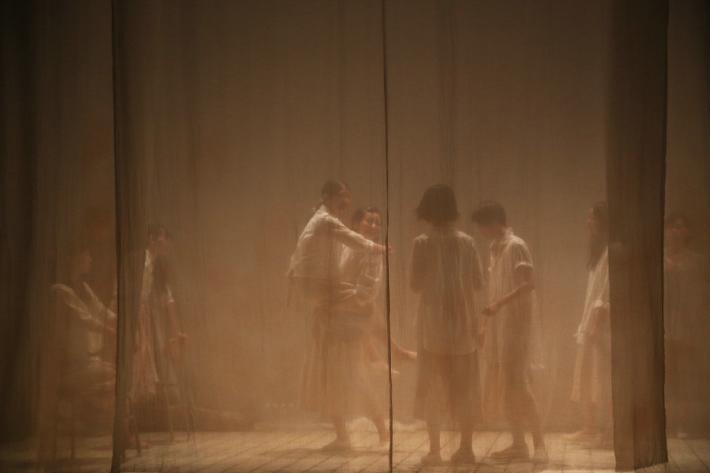 cocoon(2013 ver)_舞台写真