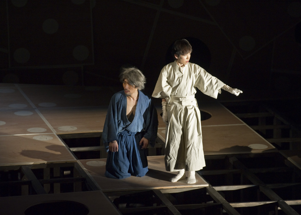 ペール・ギュント（2010年版）_舞台写真