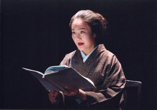 【第五十四話】柴田錬三郎「赤い鼻緒の下駄」【第五十五話】久生十蘭「昆虫図」【第五十六話】　浅田次郎「鉄道員」_舞台写真