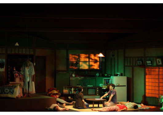 ぬけがら_舞台写真